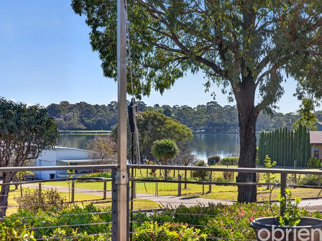 74 Colony Club Drive, Newlands Arm, VIC 3875
