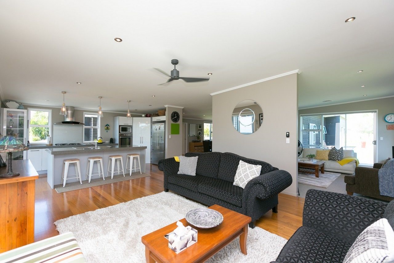 47 Mataro Road, Urenui, New Plymouth, 3 Schlafzimmer, 2 Badezimmer