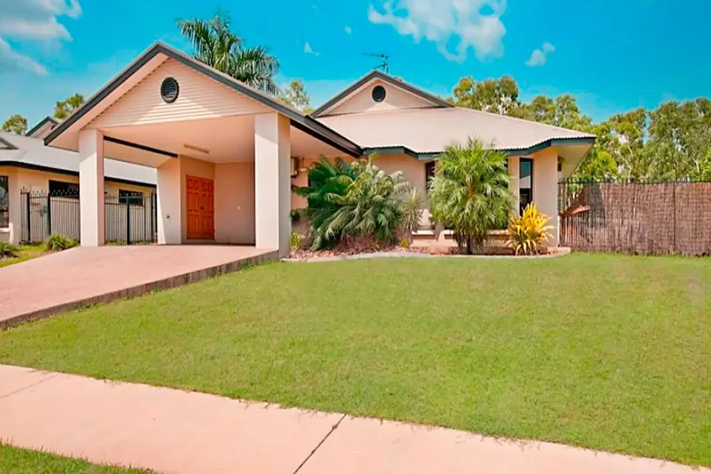 15 Inverway Circuit, Farrar, NT 830