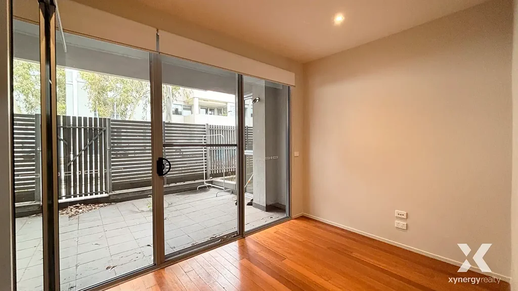 Stylish Townhouse in Prime Brunswick Location