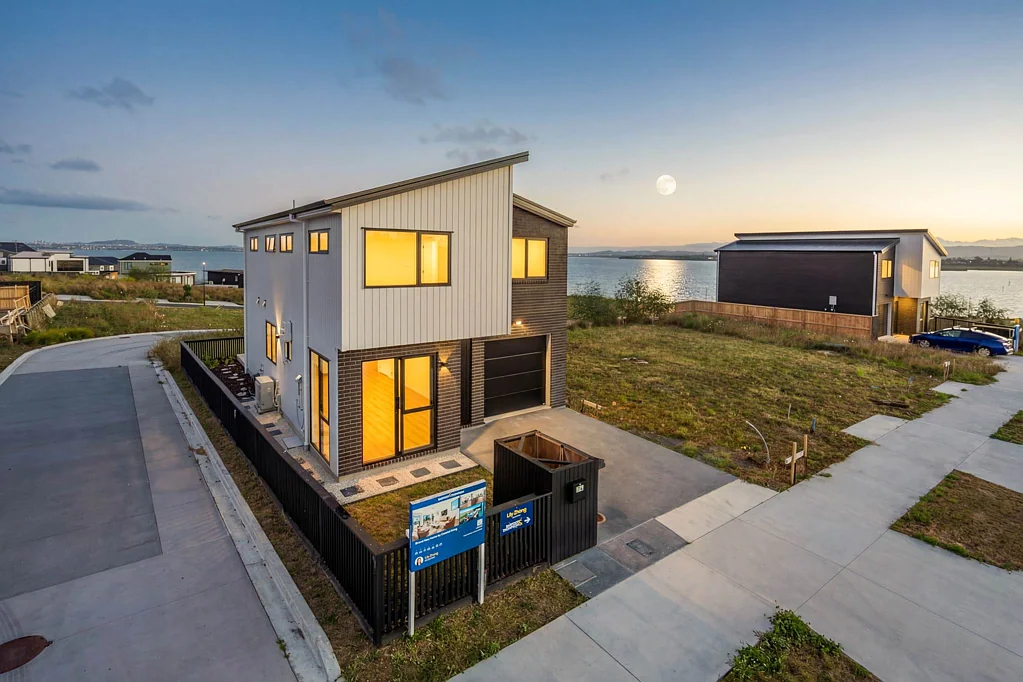 74 Picnic Point Road, Hobsonville, Waitakere City, Auckland
