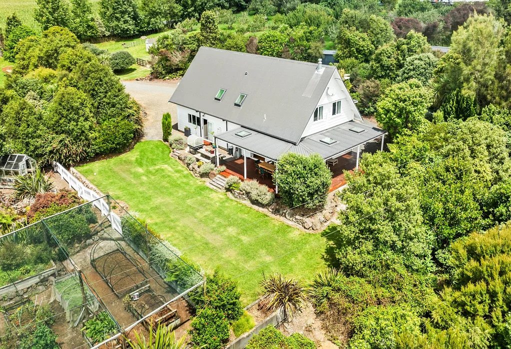 Waimate North 3غرفة نوم Fantastic Farmlet awaits its next Family