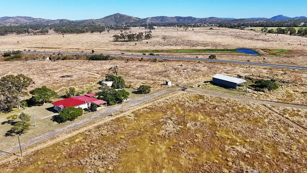Gracemere "Blue Hills" - Position, Possibilities, Primary Production - Estate Sale