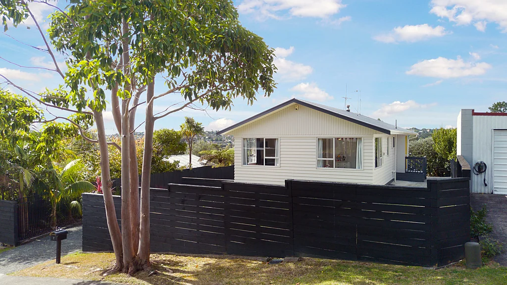 7 Kotinga Avenue, Glen Eden, Waitakere City, Auckland