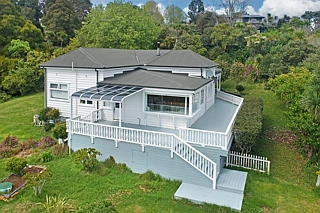 396 Redoubt Road, Totara Park, Manukau City