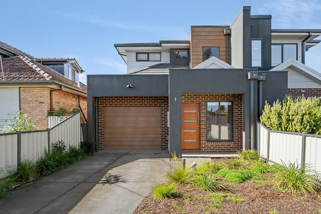 Stunning townhouse delivers outstanding space.