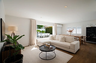 2/6 Marsh Avenue, Forrest Hill, North Shore City