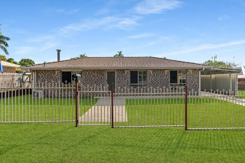 9 Lochore Court, Crestmead, QLD 4132