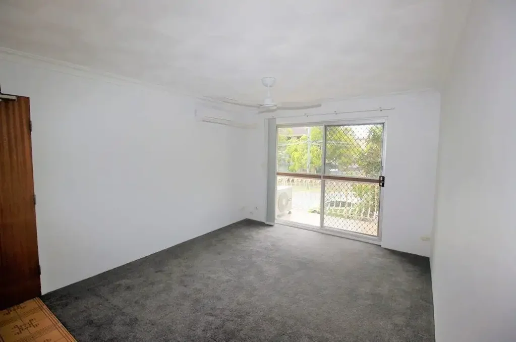 Comfortable & Convenient Living in the Heart of Coorparoo