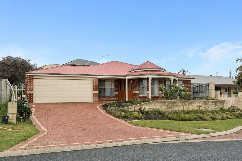 10 Kimbe Court, Mindarie, WA 6030