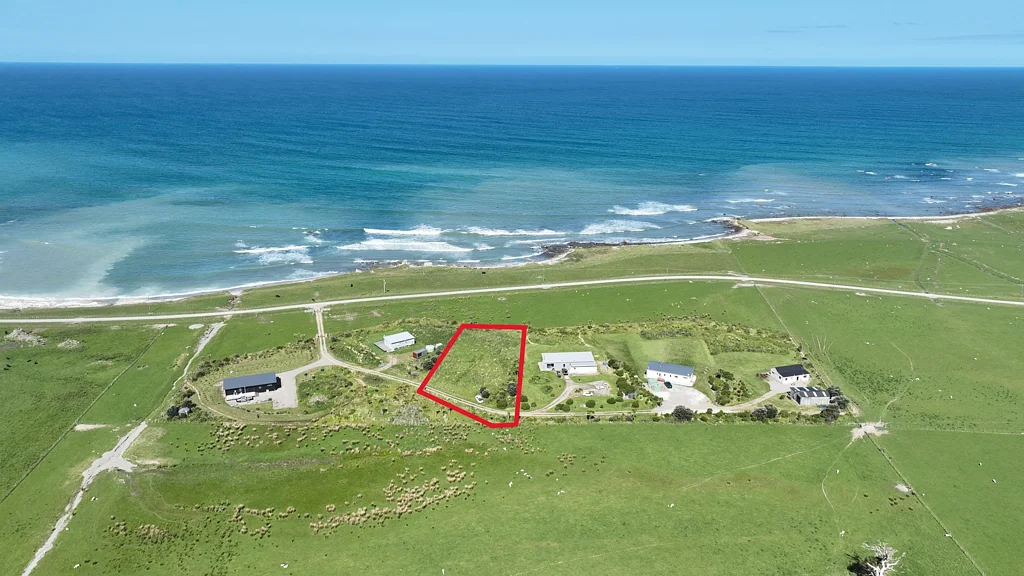 Glenburn The lucky last on Glenburn's coastline