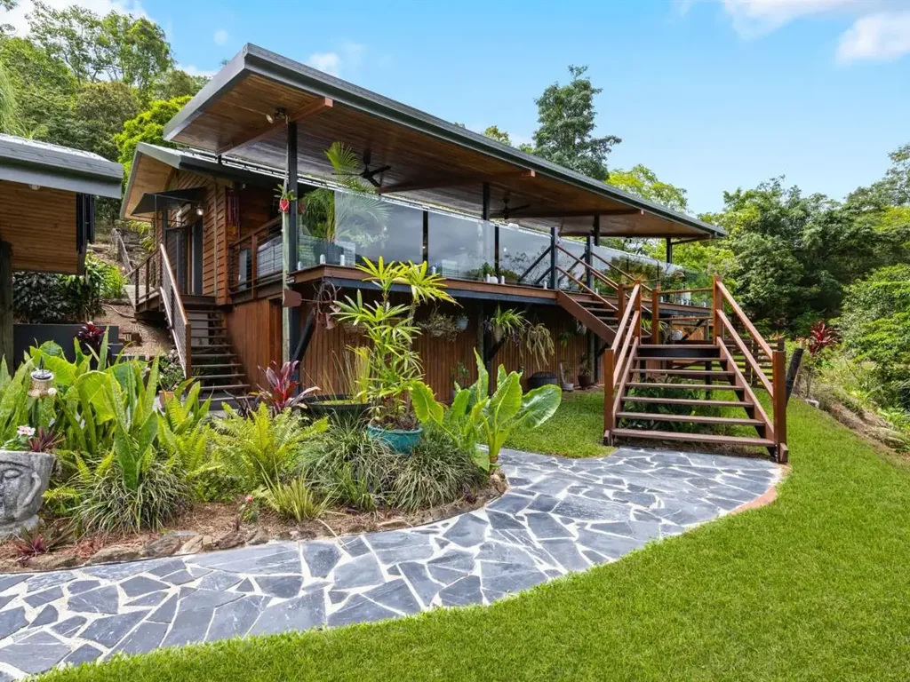 14-16 Esterina Close, Redlynch, QLD 4870