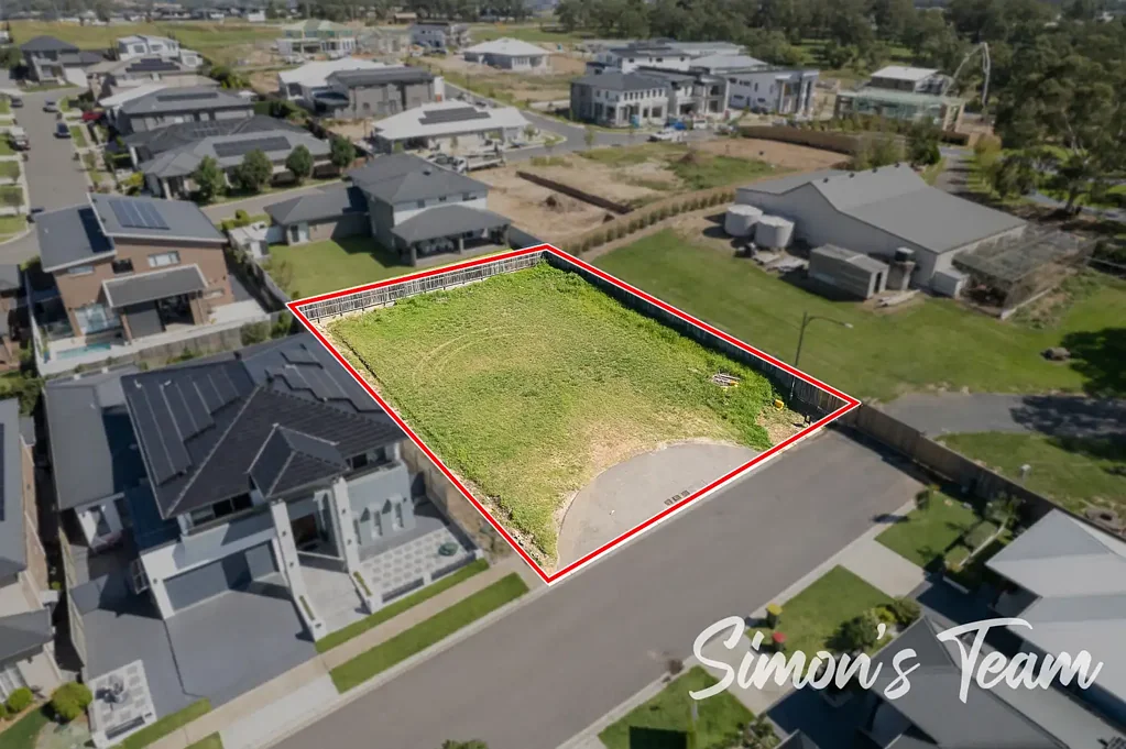 Gables  Rare 827sqm Elevated Block I 26.7m Frontage