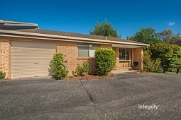 1/6 Carisbrooke Close, Bomaderry