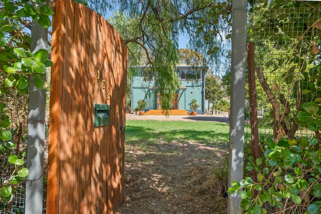 168 Main South Road, Yankalilla, SA 5203