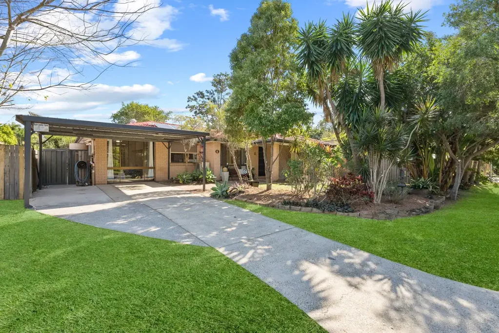 Wavell Heights 4 Bedroom Spacious, Low Maintenance Family Home in Wavell Heights
