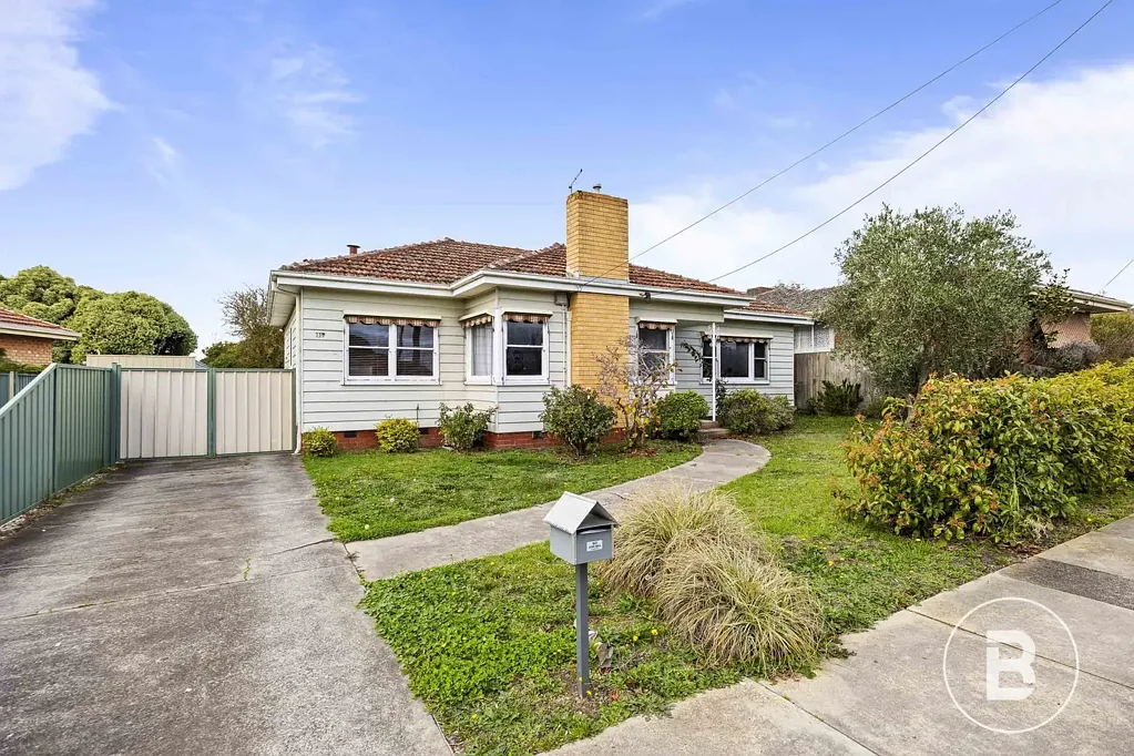 352 Forest Street, Wendouree, VIC 3355, 3 Bedrooms, 1 Bathrooms, House
