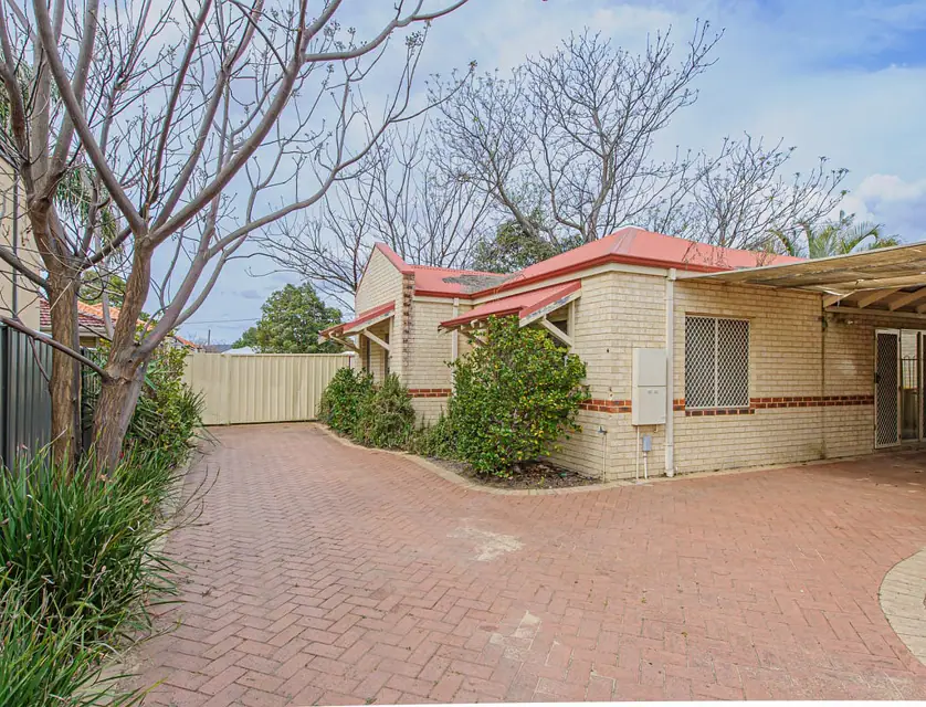 4/54 Loton Avenue, Midland, WA 6056, 3房, 2浴, House