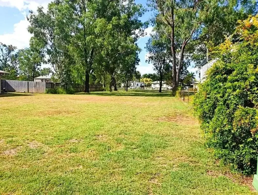 6 Ninth Avenue, Theodore, QLD 4719