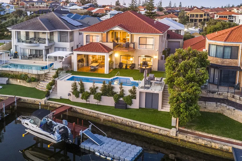 Wannanup 5Zimmer Luxury Two-Storey Canal Residence