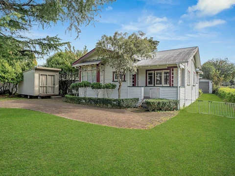 65 Beach Road, Pahurehure, Papakura, Auckland