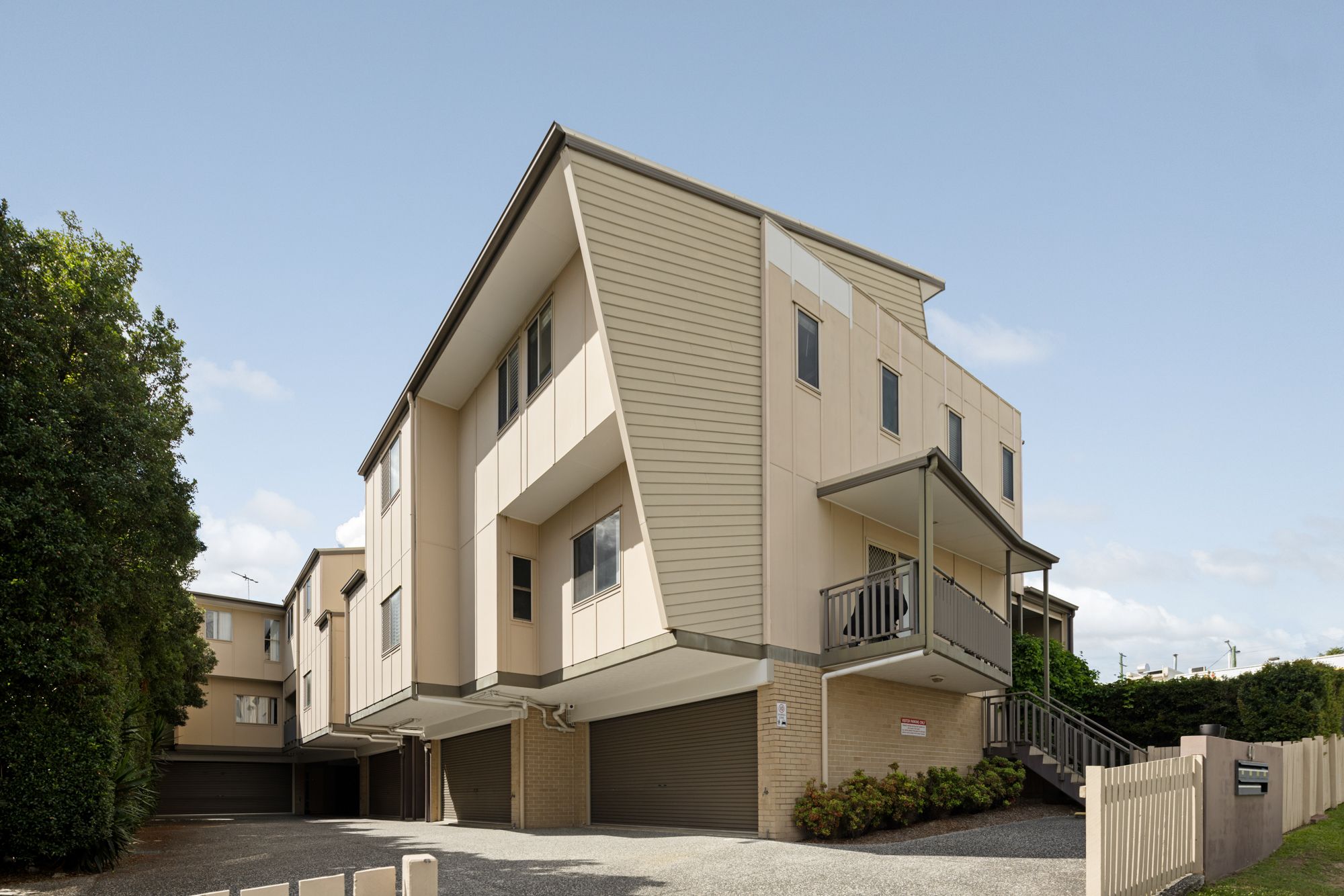 UNIT 2 40 AGNES ST, MORNINGSIDE QLD 4170, 0 침실, 0 욕실, Townhouse