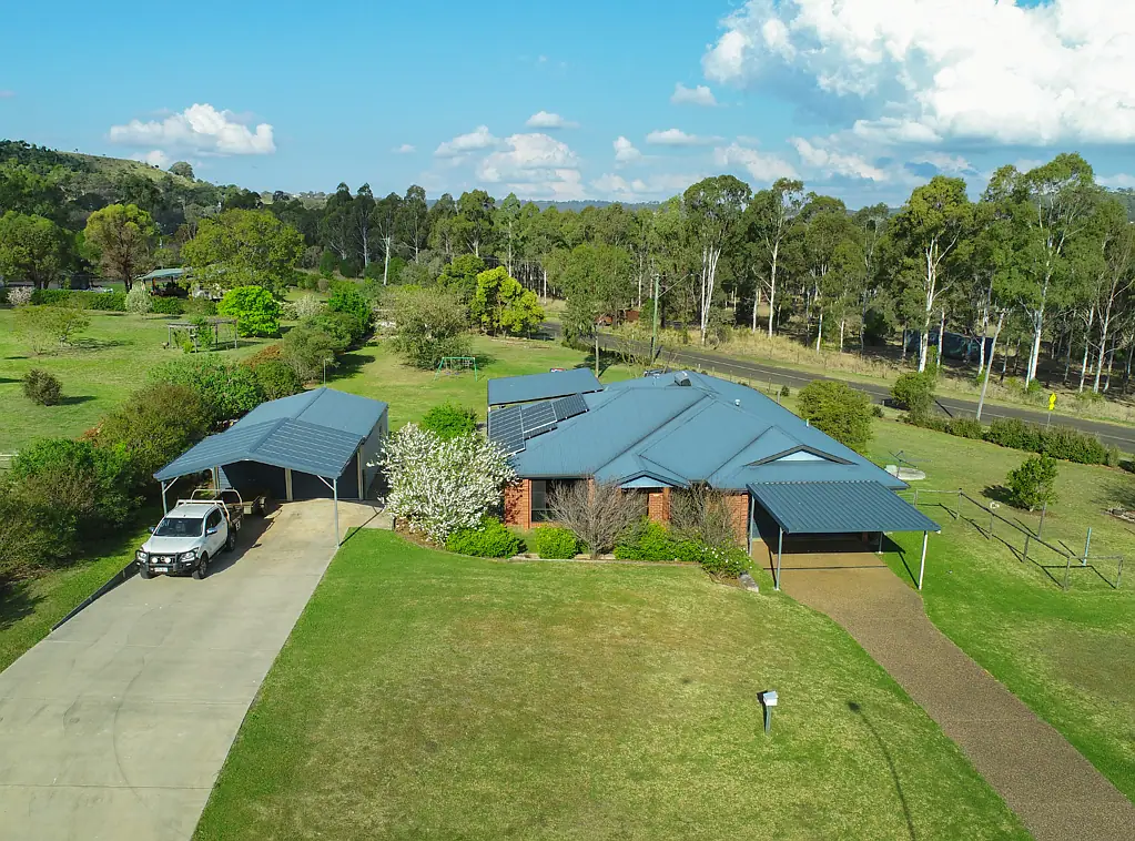 2 Calcutt Road, Gowrie Junction, QLD 4352