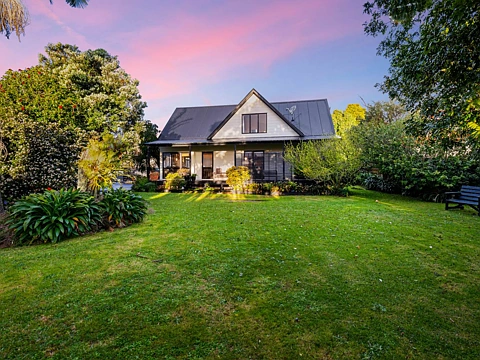 13 Moor Park, Wattle Downs, Manukau City, Auckland