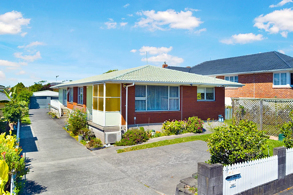 Unit 1 & 2/464 Blockhouse Bay Road, Blockhouse Bay, Auckland City, Auckland