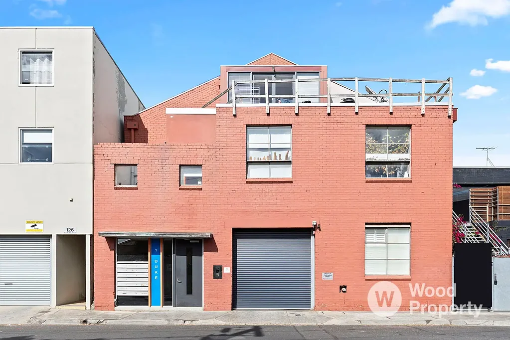 Stylish Loft-Style Apartment in Prime Lifestyle Location