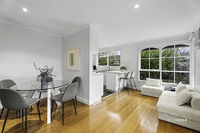 44 Gillespie Road, St Albans, VIC 3021, 3 Bedrooms, 2 Bathrooms, House