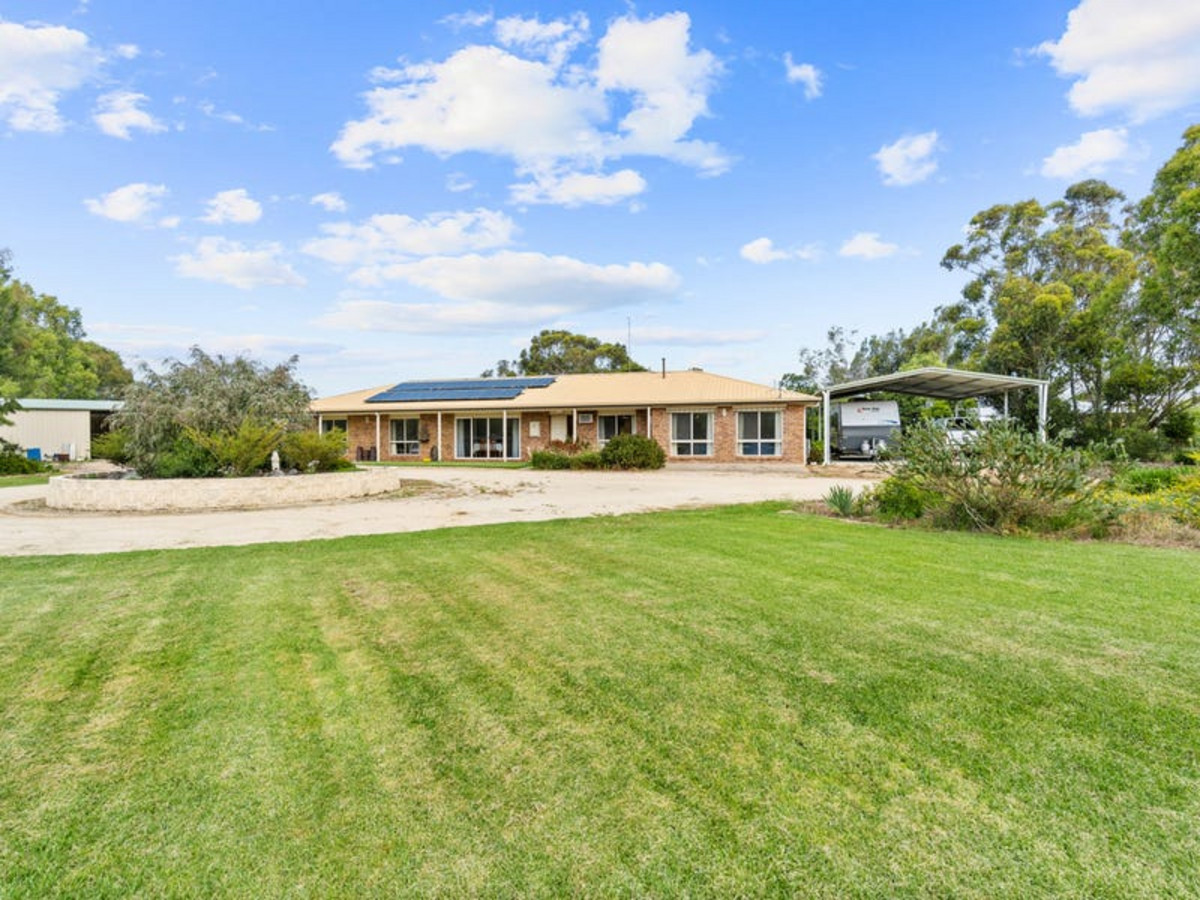 10A CAMPBELL ST, MAFFRA VIC 3860, 0房, 0浴, House