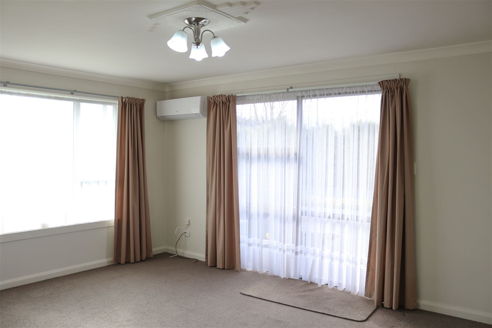 22 Mowbray Street, Watlington, Timaru, 2 Schlafzimmer, 1 Badezimmer