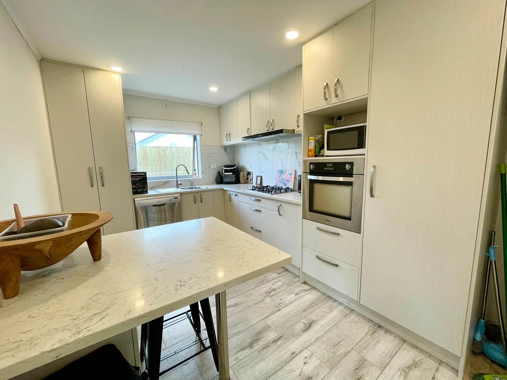 Serenity on Silverstone – Minutes from WestCity!