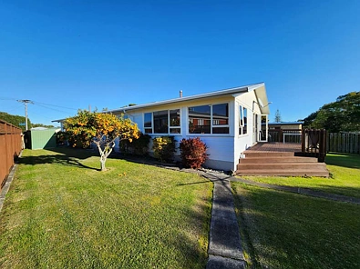 Spacious Family Living in a Prime Location