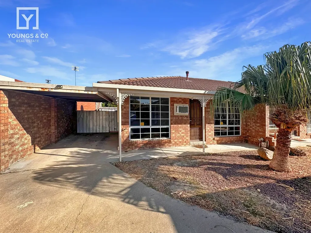 2 bedroom unit close to Shepparton CBD- Don't miss this opportunity