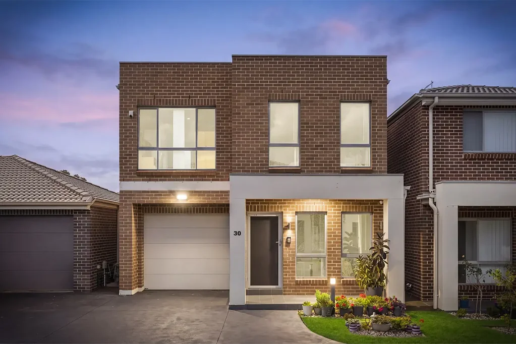 Schofields 4 Bedroom THIS FAMILY HOME OFFERS MORE THAN YOU EXPECT!
Bonus: Riverbank Public School & The Ponds High School Catchment