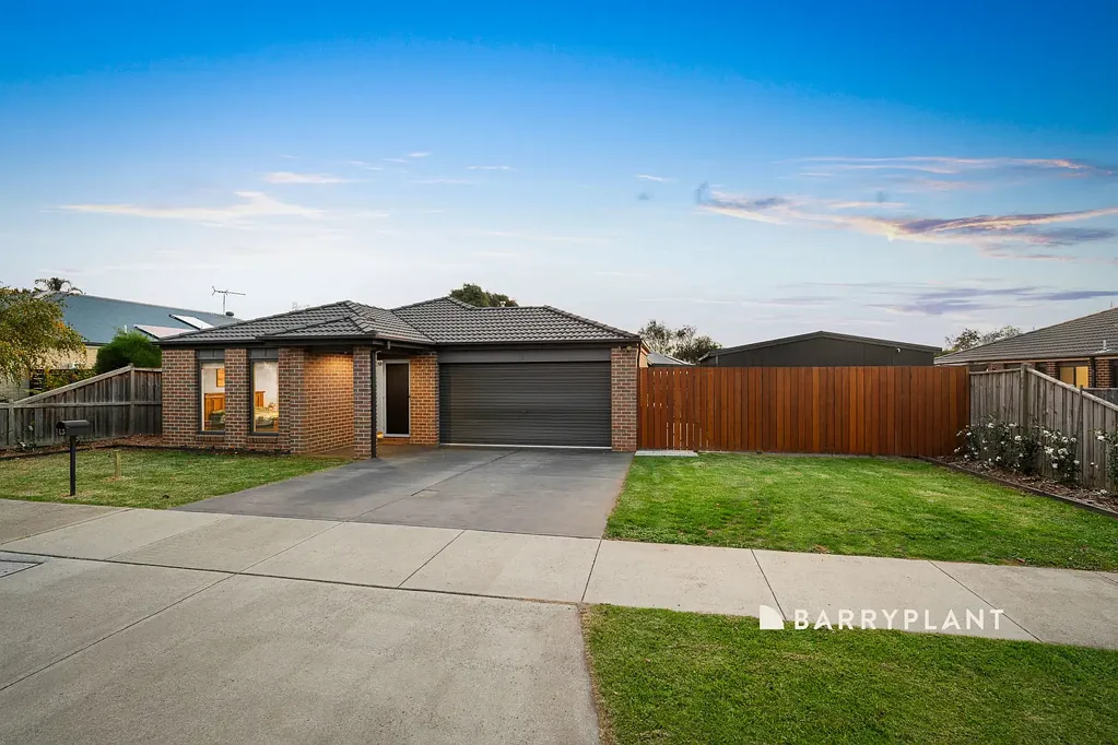 43 Timbertop Crescent, Drouin, VIC 3818
