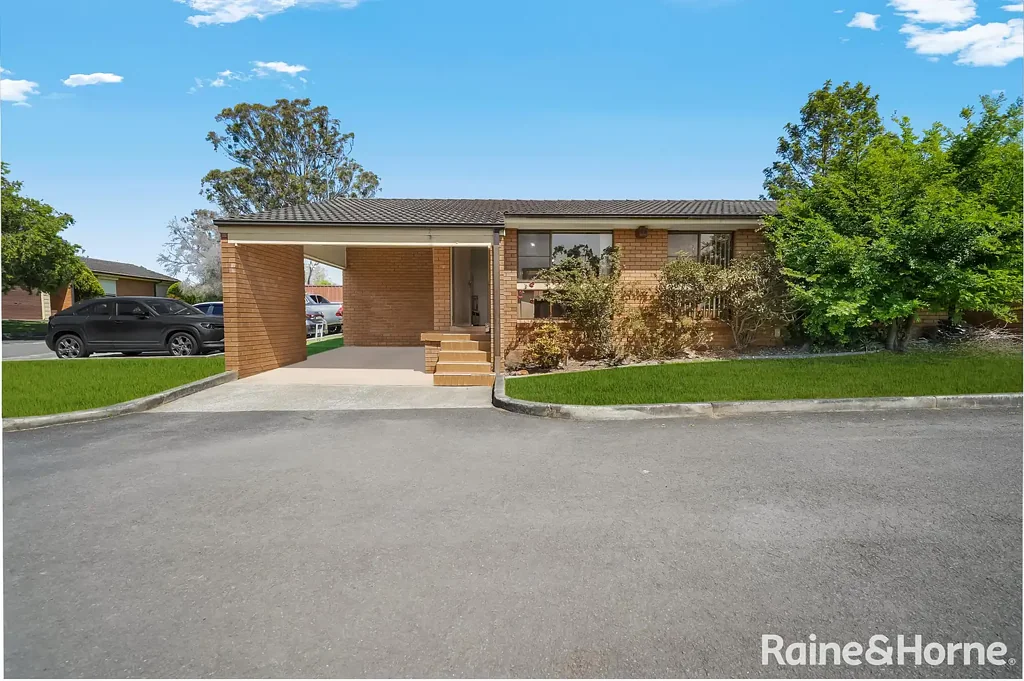 15/120 Oxford Road, Ingleburn, NSW 2565