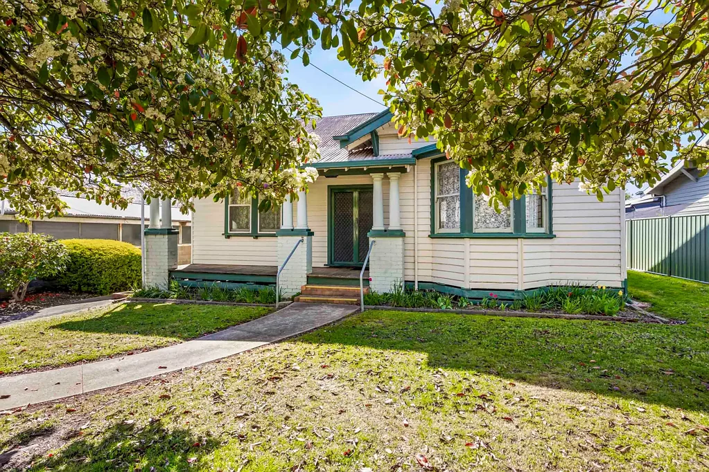 Ararat 4Phòng ngủ Charming Californian Bungalow in the Heart of Ararat