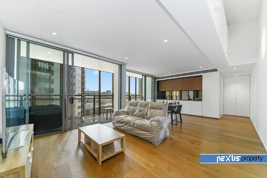 Fully furnished 2 bedroom with parking
