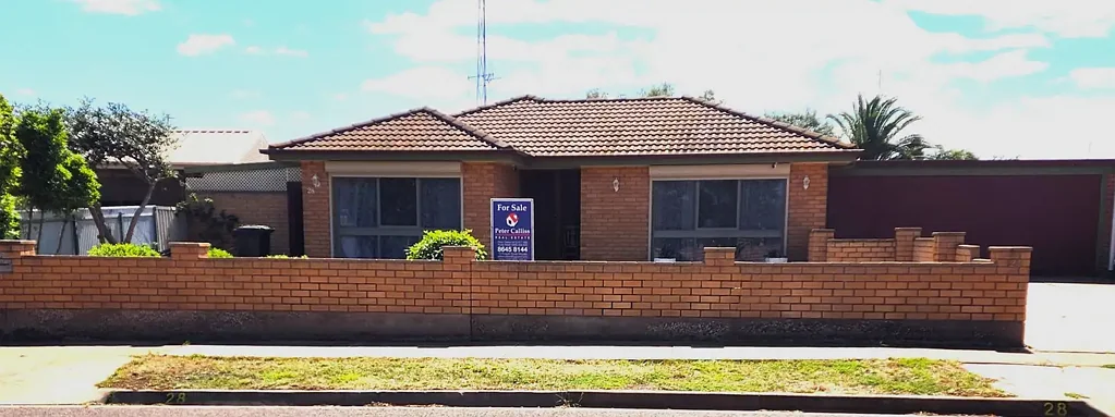 Whyalla Stuart 3Zimmer Immaculate Brick Veneer Home in Great Location