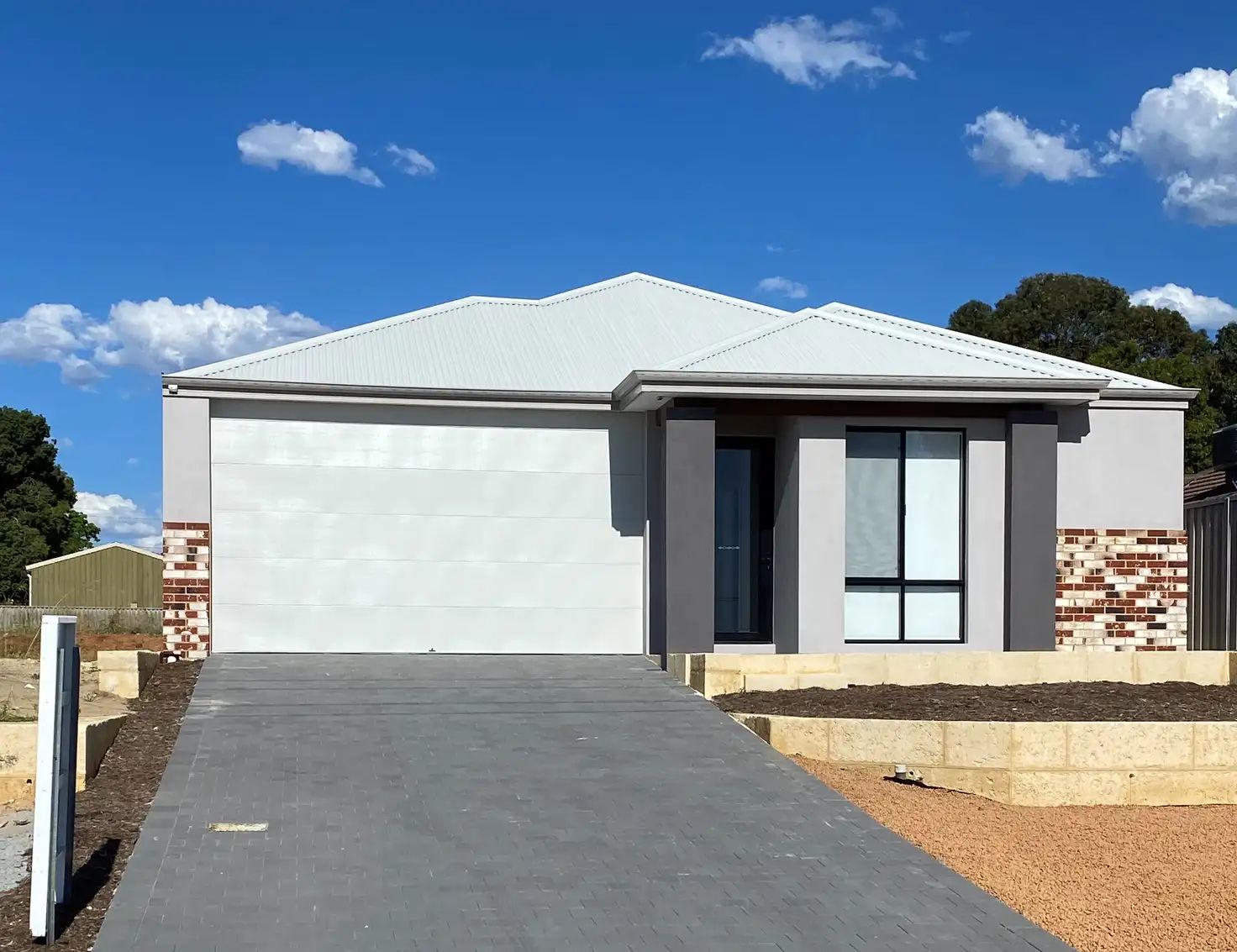 8 Ray Road, Swan View, WA 6056, 4 ਕਮਰੇ, 2 ਬਾਥਰੂਮ, House