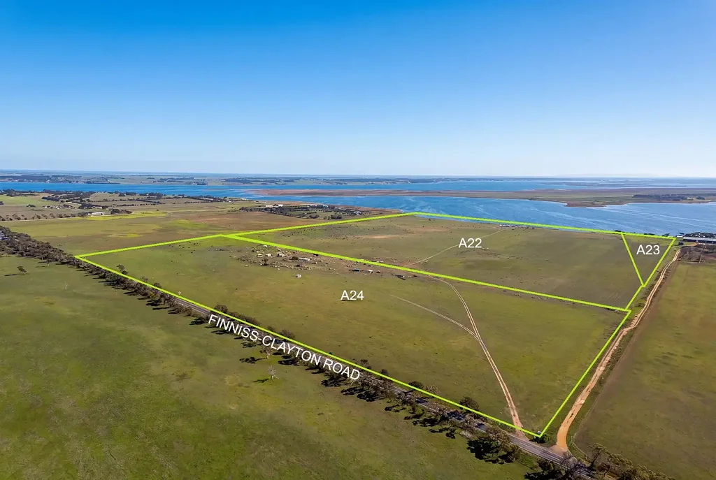 Clayton Bay Waterfront Grazing & Conservation Opportunity