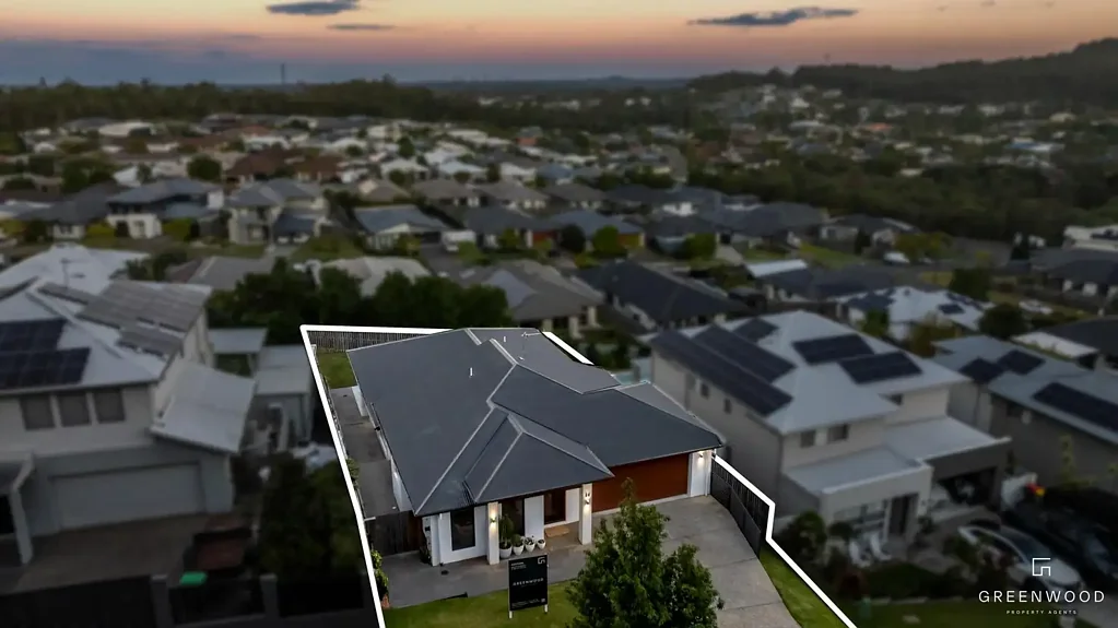Upper Coomera 4房  Skyline Views, Stylish Finishes & Exceptional Family Living