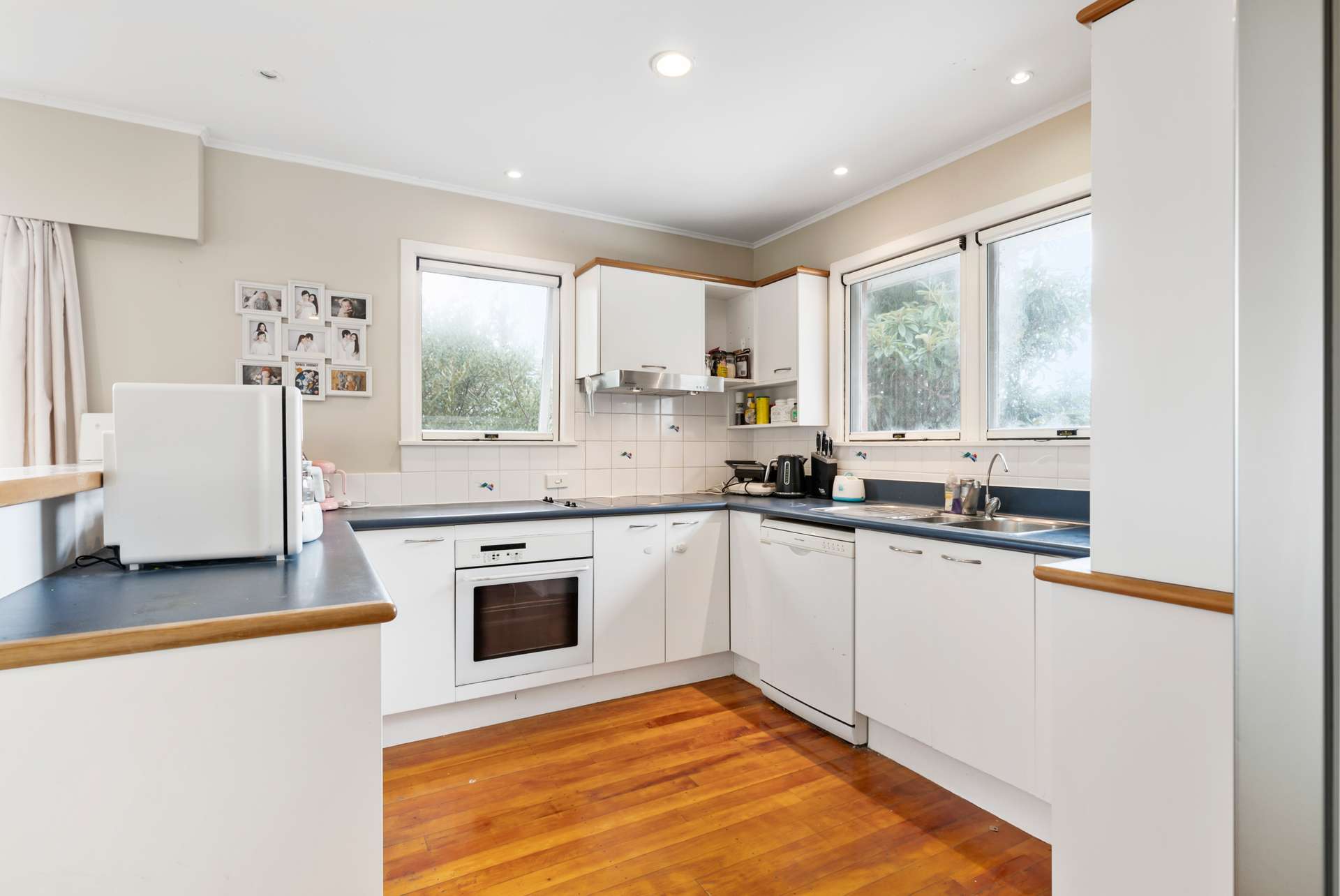 11 Portadown Avenue, Pakuranga Heights, Auckland - Manukau, 4 phòng ngủ, 1 phòng tắm, House