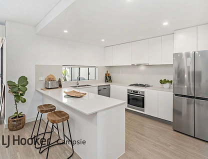 8/702-704 Canterbury Road, Belmore, South Western Suburbs, 2 phòng ngủ, 2 phòng tắm, Apartment