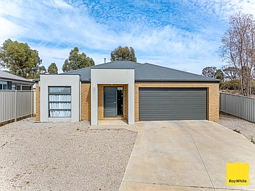 8/25 Albert Street, Long Gully