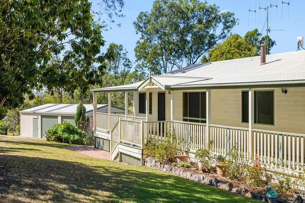 Tamaree 3chambre Acreage Living, Mountain Views, Privacy