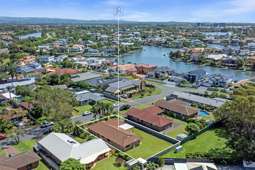8 Turtle Street, Mermaid Waters